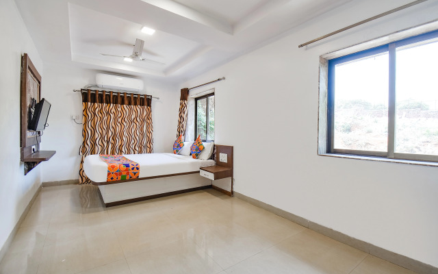 Fabhotel Bright Holidays