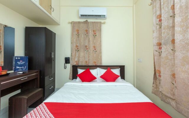 OYO 23081 Little Stay Service Apartments