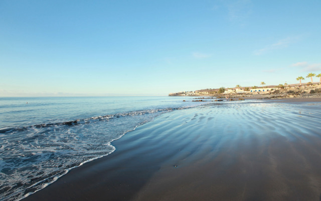 Grupotel Playa Feliz