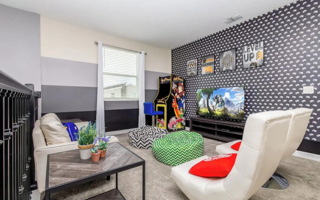 Storeybook Escape Sleeps 11!