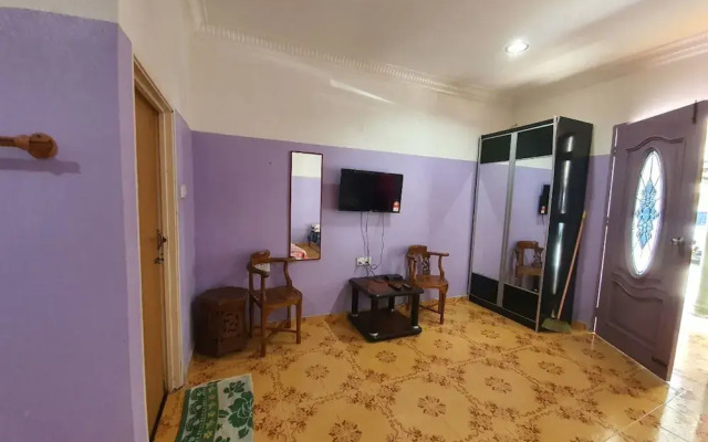 OYO 90302 Dimuara Chalet Tok Bali