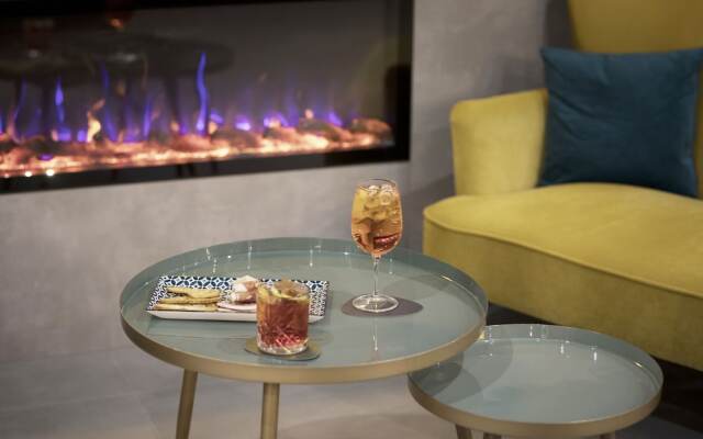 Moody smart & comfy Hotel