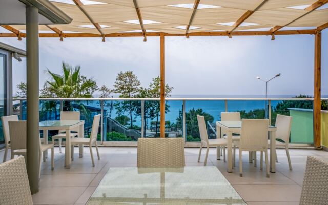 Limoncello Palmera Kleopatra Beach Hotel