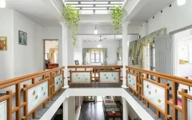 Backwater Villa
