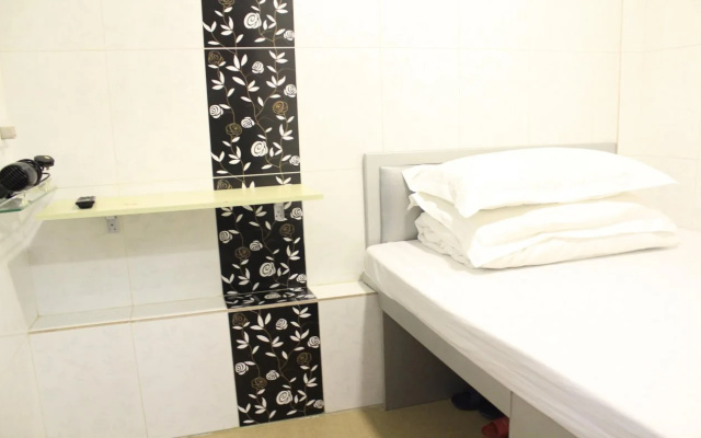 Very Good Hotel