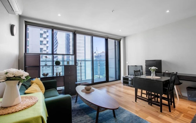 Cozy 1 Bedroom In Melbourne Great View