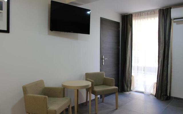Residence Inaya
