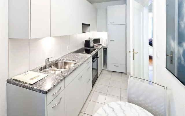 Jenatsch Apartments