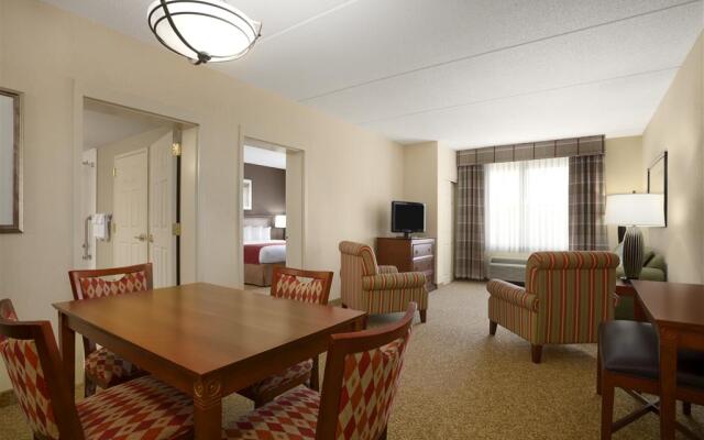 Country Inn & Suites by Radisson, State College (Penn State Area), PA