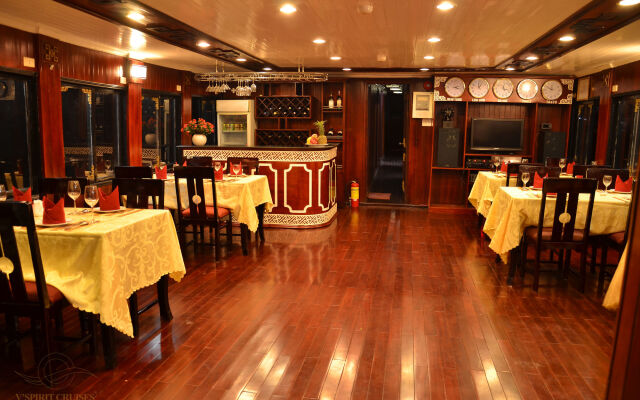 V'Spirit Cruises