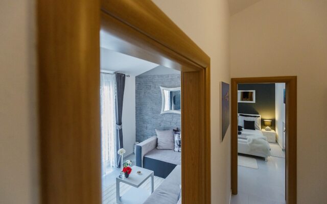 A2 - Modern Luxury apt w. big Balcony, sea View,