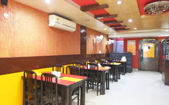 Taj Guest House By OYO Rooms