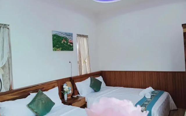 Sea-breeze homestay