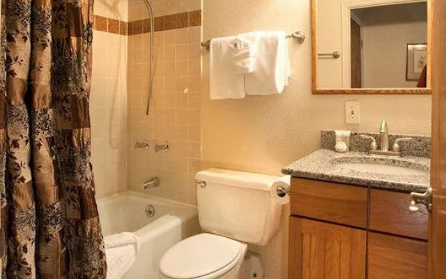 Copperbottom Inn by Wyndham Vacation Rentals