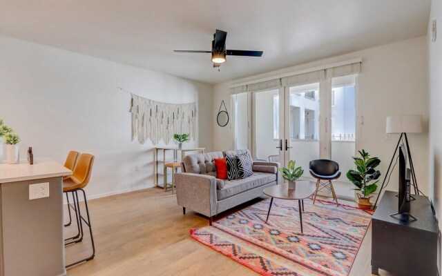 FRONTDESK Monier Apts Mercado Dist Tucson