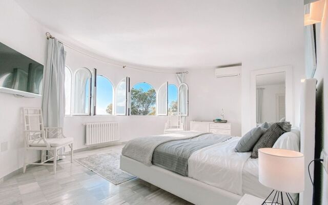 Villa The White Pearl
