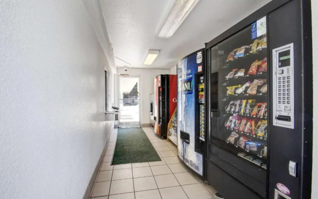 Motel 6 Salt Lake City Downtown