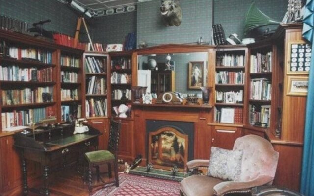 Sirens Bed & Breakfast