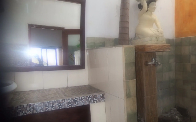 Bukit Indah Home Stay