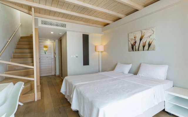 Aegean Pearl