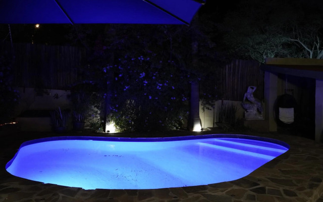 ALLURING SELF CATERING 2 BEDROOM VILLA at BOKMAKIERIE VILLAS