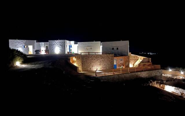 Villa Hera Mandrakia Milos