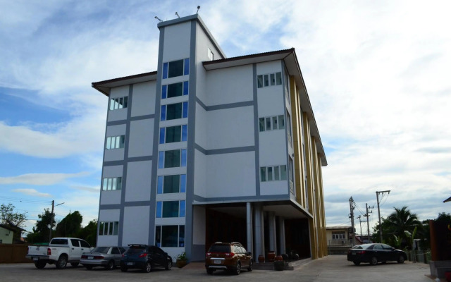 Ketsara Hotel