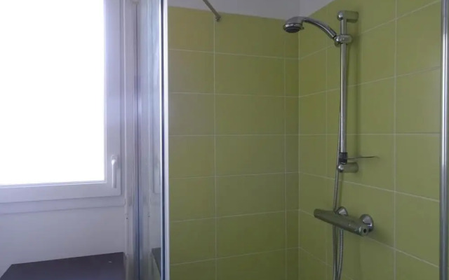 Comfortable Holiday Home With Garden, Near Beach