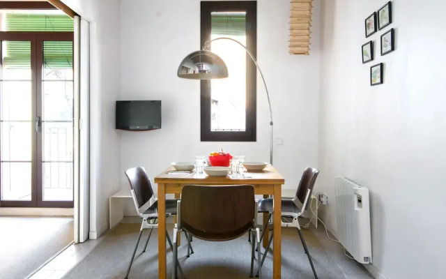 R4D Design Apartment in Parlament