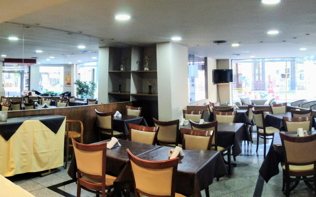 Docta Suites Apart