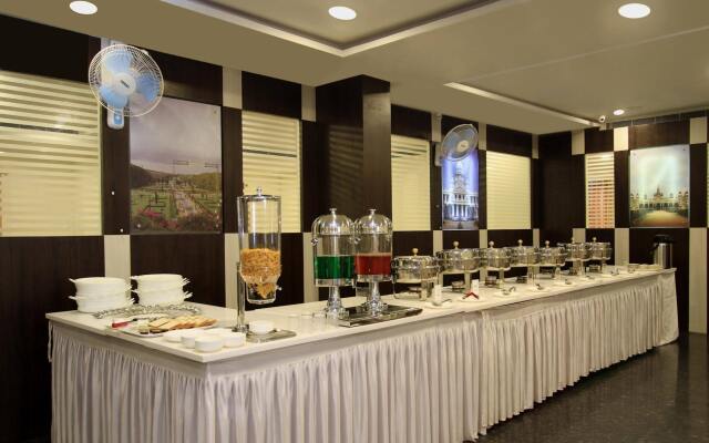 Fab Ni Ambaari Suites