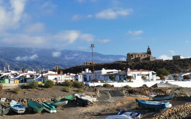 La Casa del Sol, Abades