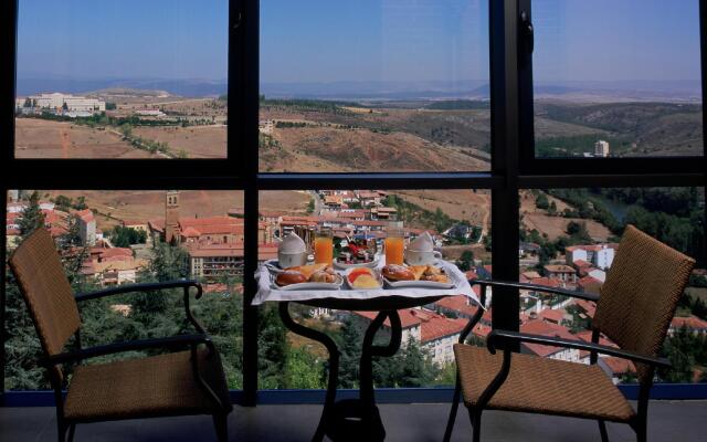 Parador De Soria