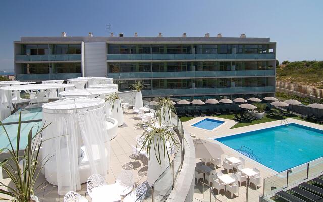 Apolo Suites Rentalmar