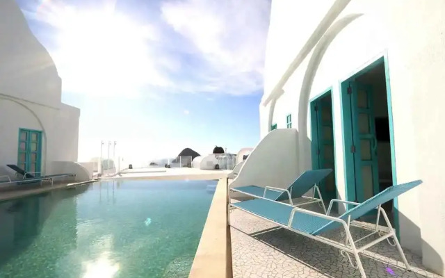 Loccal Collection Hotel