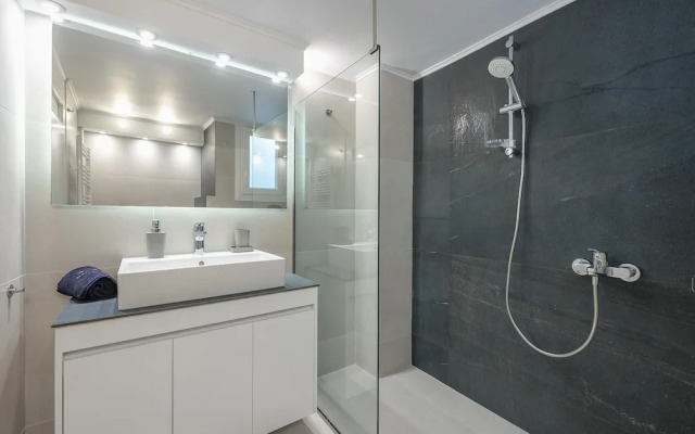 Philippos Acropolis Home by Cloudkeys