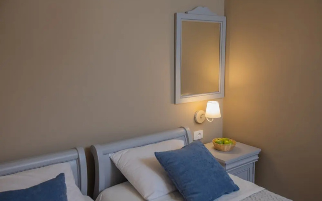 Pelagos Apartments