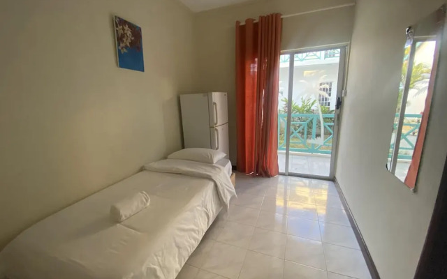 Coral Azur Cosi Holidays