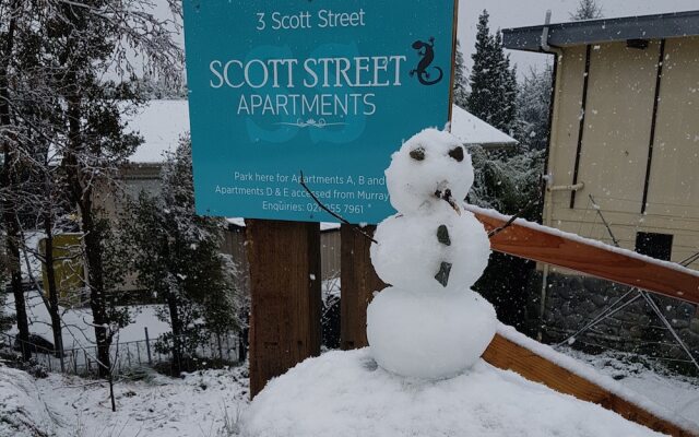 Scott Street Apartments