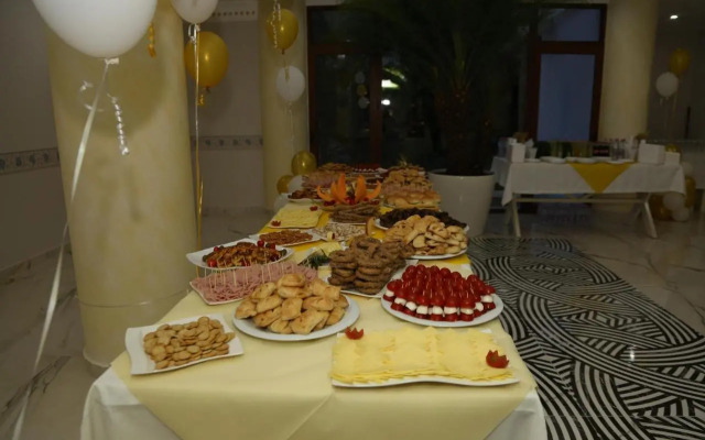 Pavarsia Beach Hotel