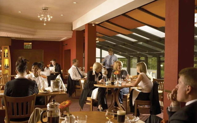 Stormont Hotel