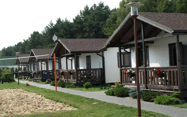 Domki letniskowe LENIUSZKOWO