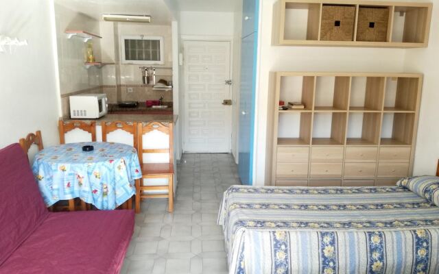 Studio In Benalmadena With Wonderful Sea View Shared Pool And Furnished Balcony 500 M From The Beach