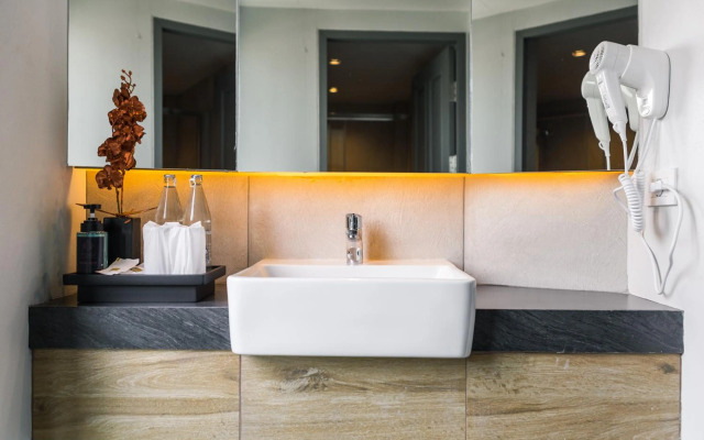 Lnimman  Chiangmai Boutique Hotel