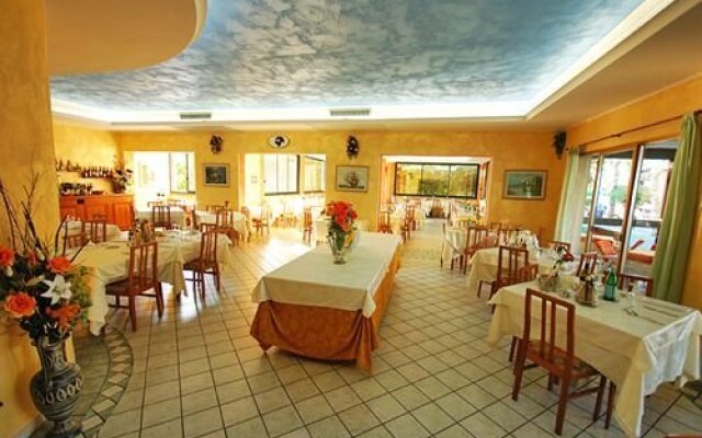 Hotel Silvaion