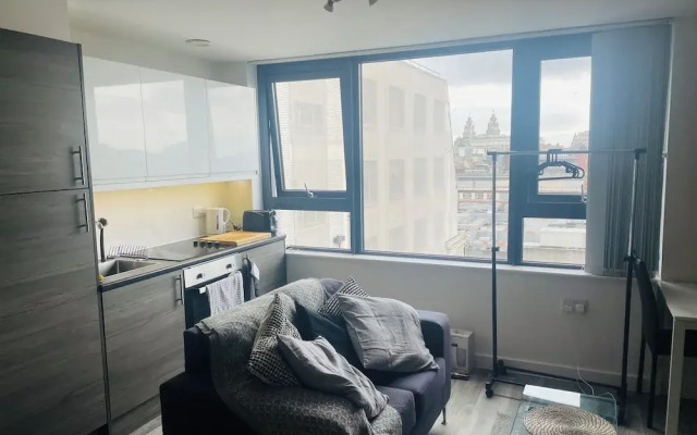 L1 Luxury Living