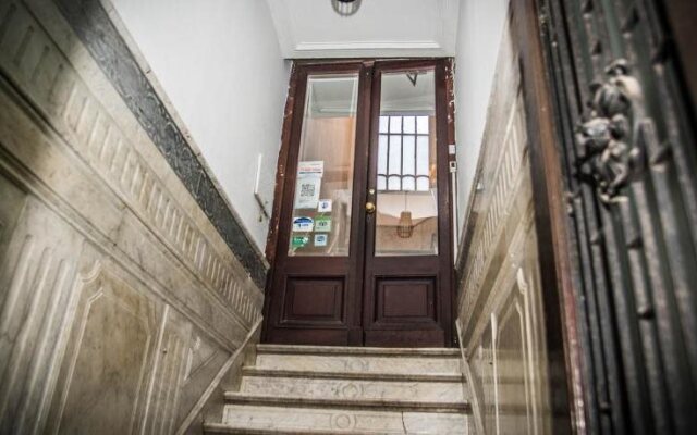83 Rosario Hostel