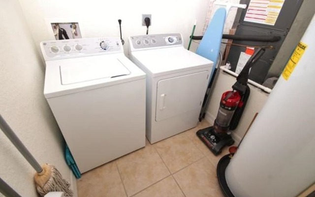 Oceanwalk 14-306 Apartment 2