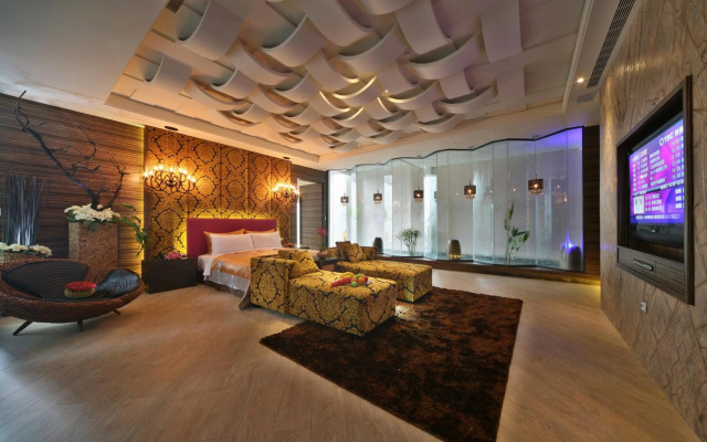 Han Guan Motel
