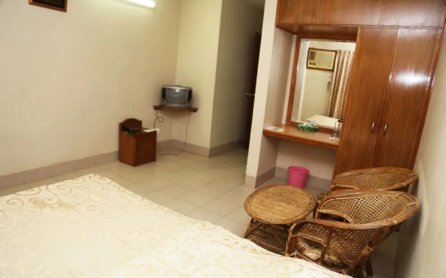Hotel Golden City